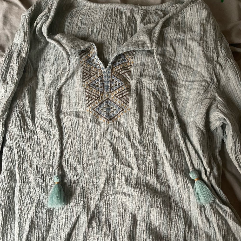 Cute BOHO top size medium